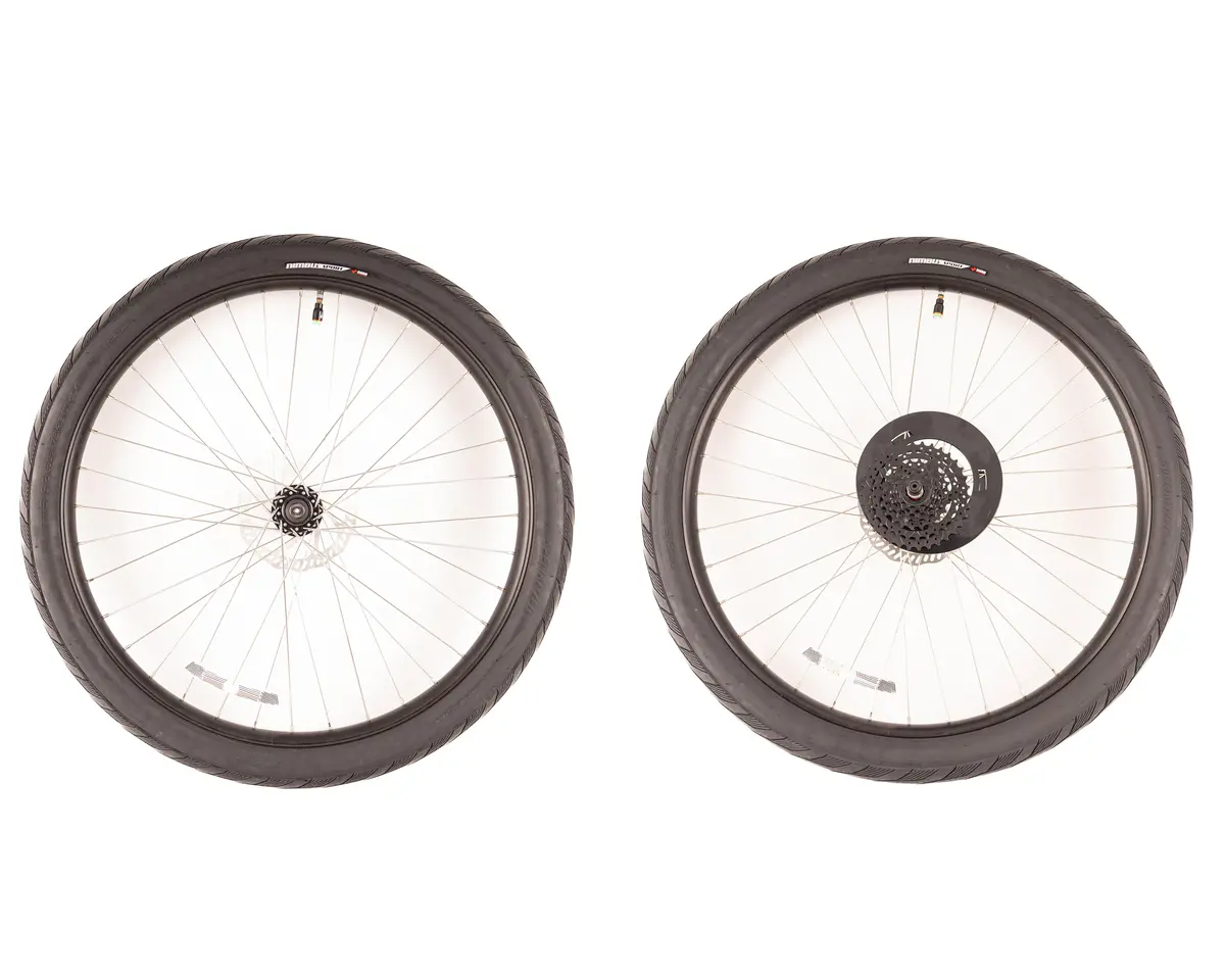 Specialized Nimbus Sport 27.5X2.3 Tires W/ Wheels 1