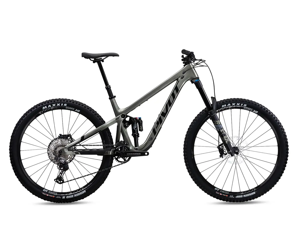 2022 Pivot Firebird Pro Xt 29" Alloy Wheels 1