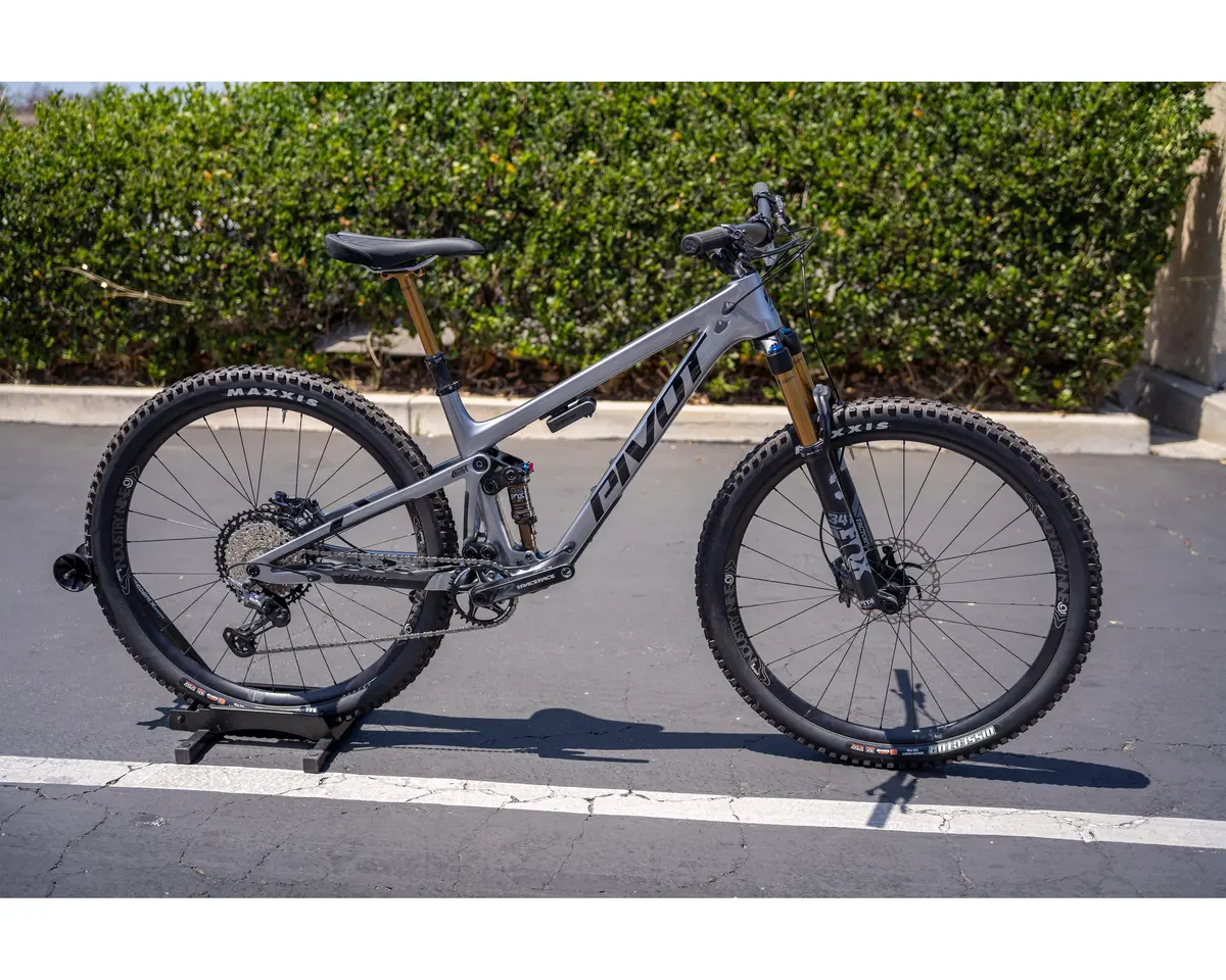 2021 Pivot Trail V3 Pro Xt I9 Hub Metsil Md 1