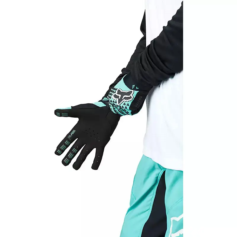 Fox Women's Defend Glove 12
