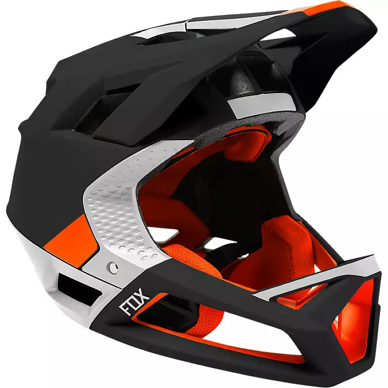 Fox Proframe Helmet Blocked 1