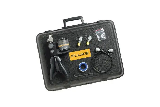 Fluke 700Htpk Hydraulic Test Pump Kit, 0 To 10000 Psi/700 Bar (Item No. 4124358) 1