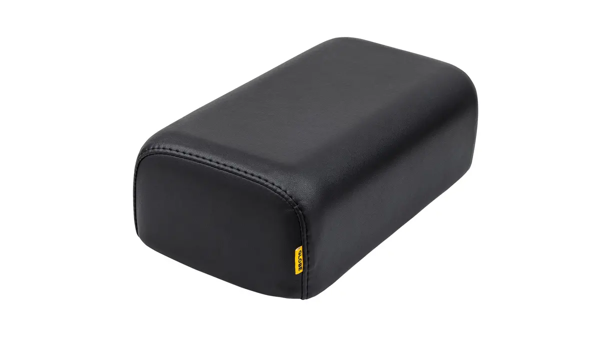 Specialized Globe Passenger Seat 1