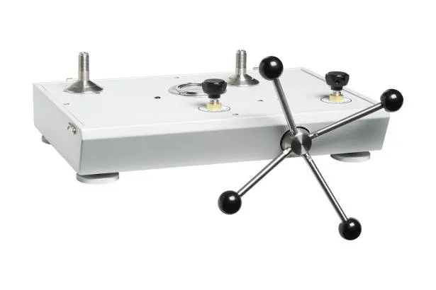 Fluke Pneumatic Test Pump, Vacuum To 20 Mpa (3000 Psi) 1