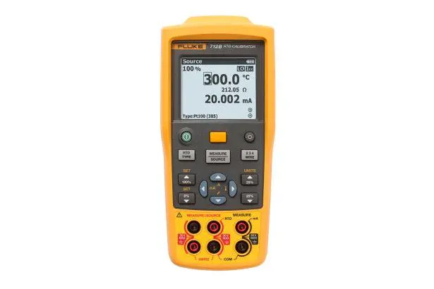 Fluke 714B Tc Temperature Calibrator 1