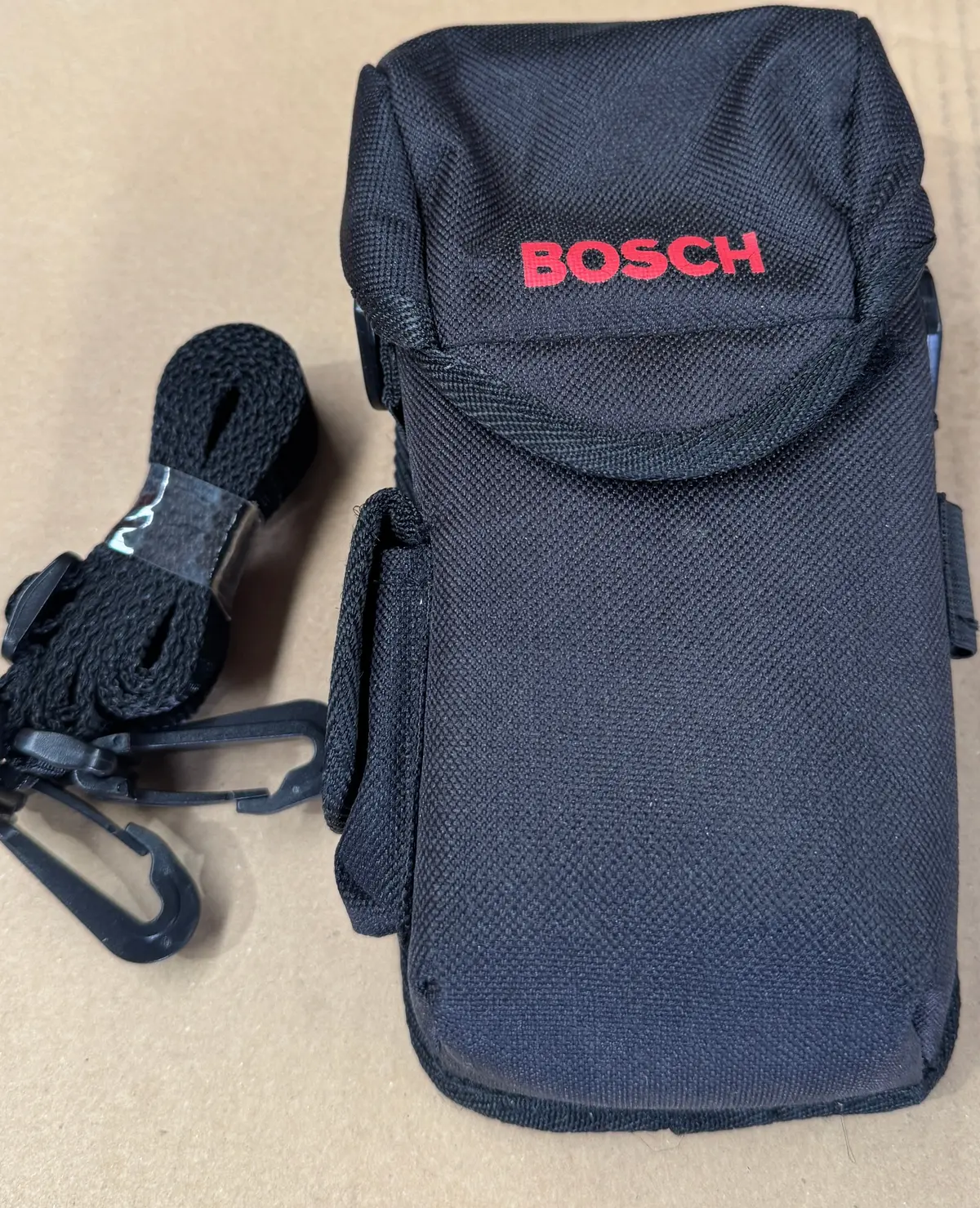 Bosch Dle 150 Holster And Carry Strap 1