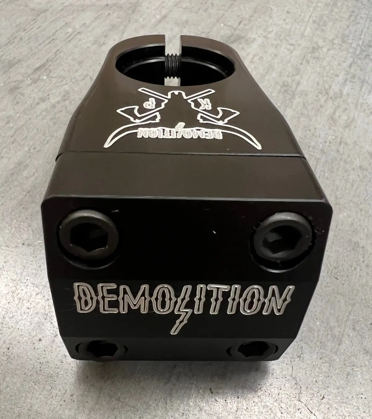 Kevin Peraza Front Load Stem With Cow Head Kp Logo 1