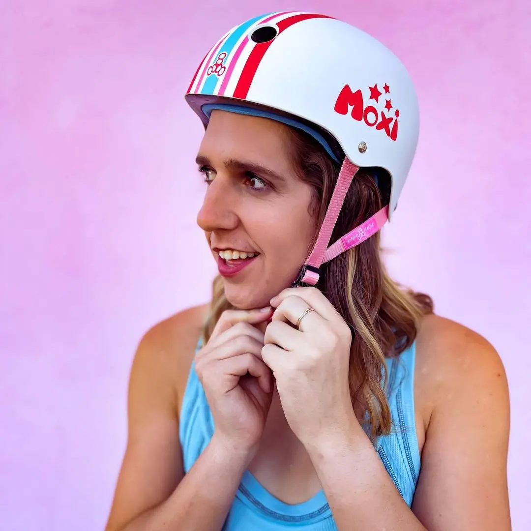 Moxi Helmet - Stripey 2