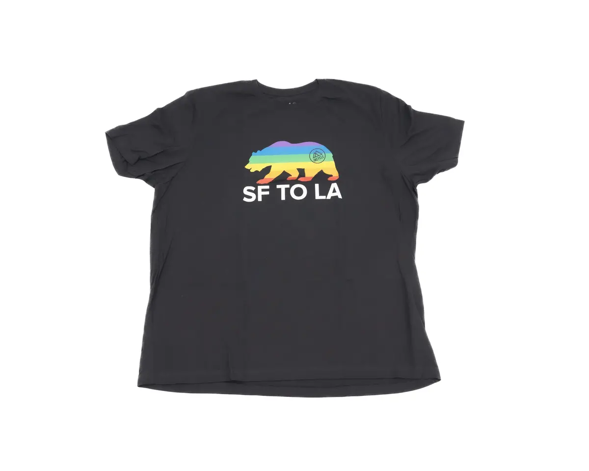 Incycle Rainbow Bear Tee Blk 3X 1
