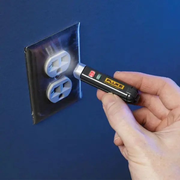 Fluke Lvd1a Non-Contact Voltage Tester With Led Flashlight 1