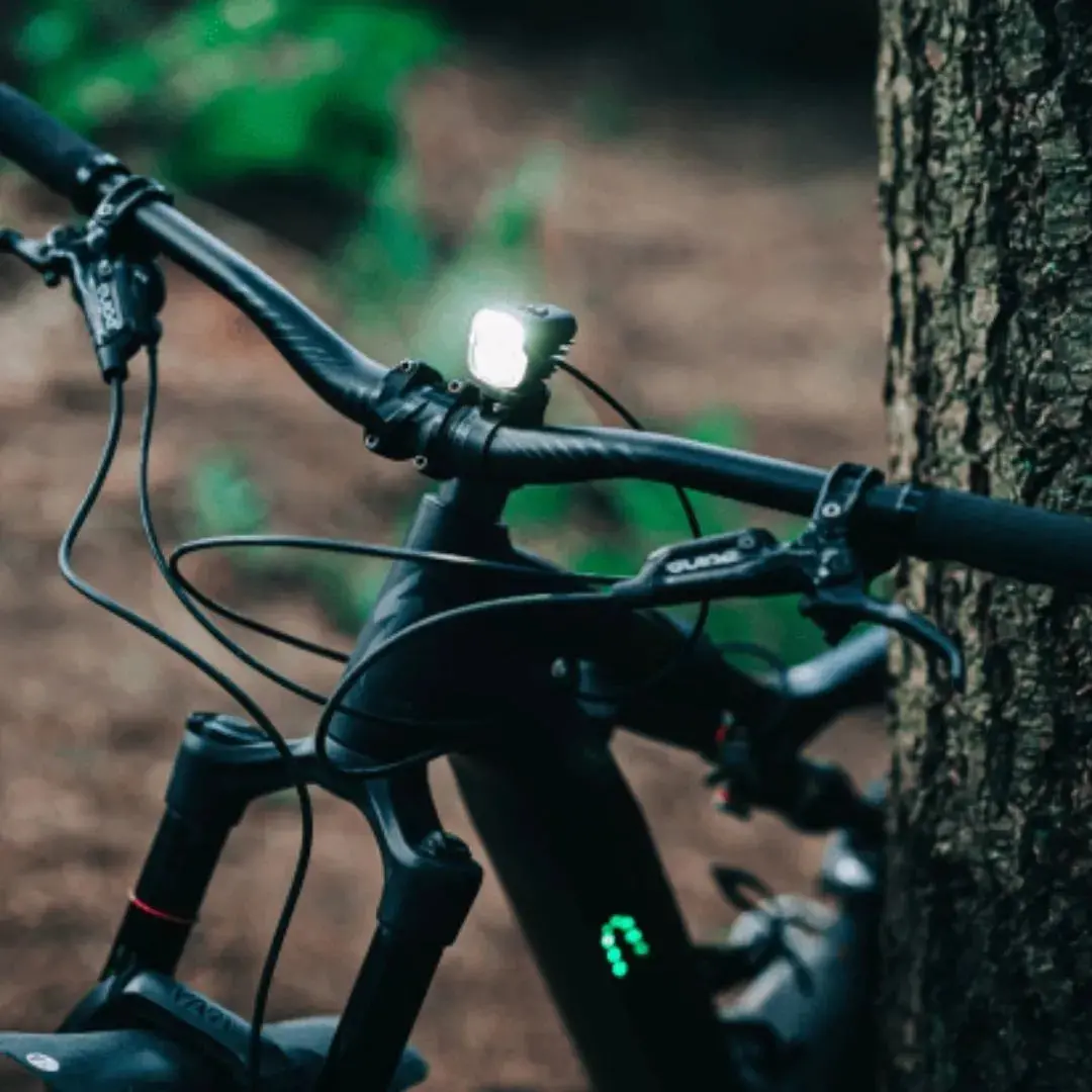 Mj-900S Light Weight Mountain Bike Light 3