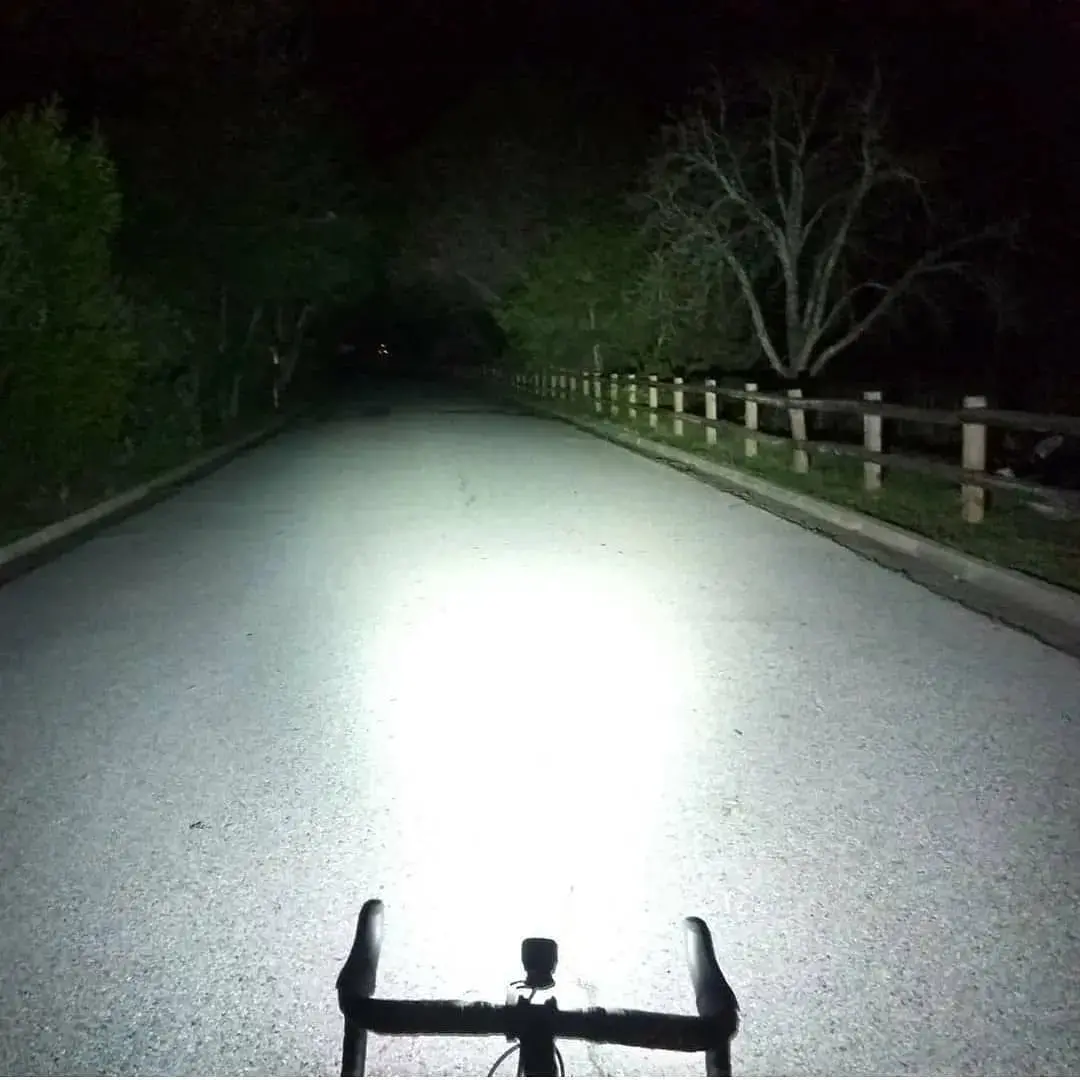 Mj-900S Light Weight Mountain Bike Light 2
