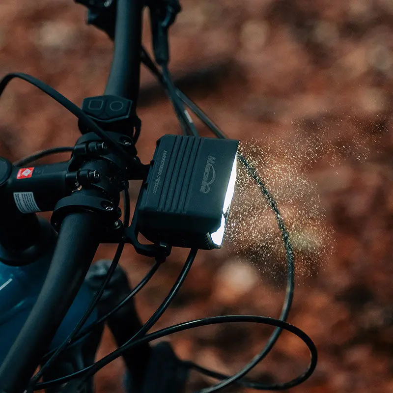 Monteer 12000 Mountain Bike Light 2