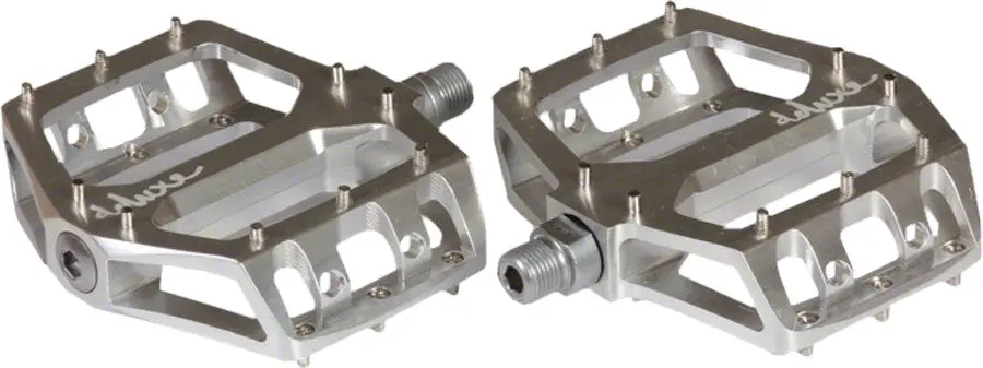 Deluxe F-Lite Pedal 1