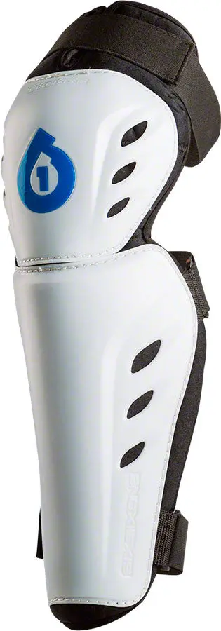 Sixsixone Comp Knee 1