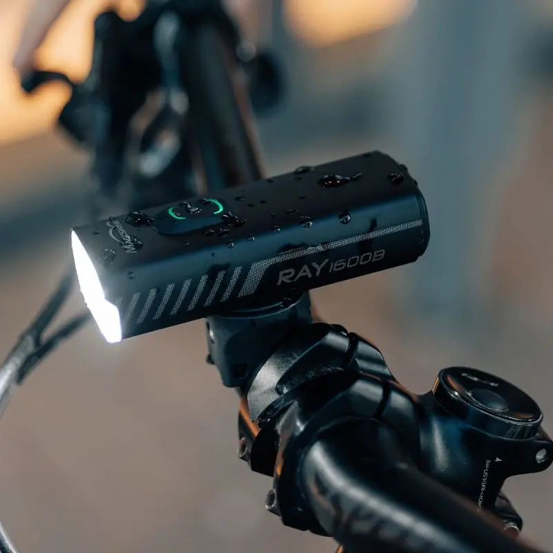 Ray 1600B Bicycle Light 2