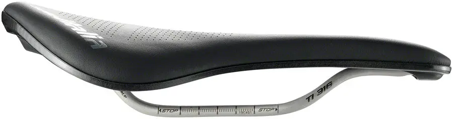 Selle Italia Novus Endurance Ti 316 Superflow Saddle 1