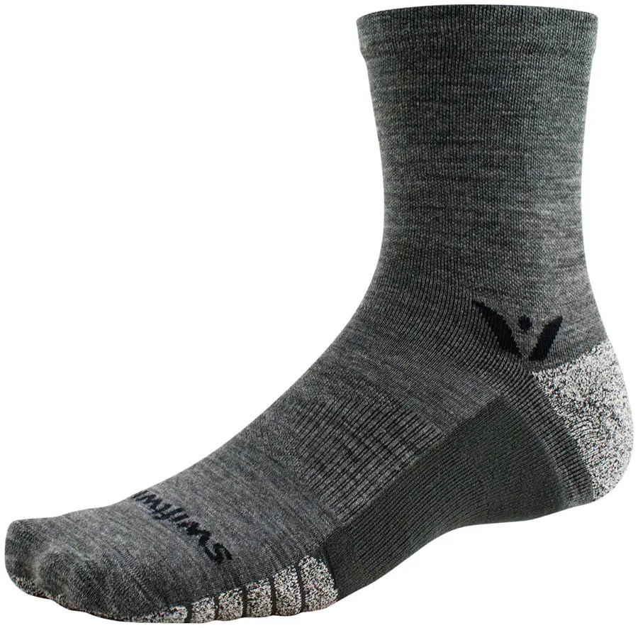 Swiftwick Flite Xt Trail Five Socks 2