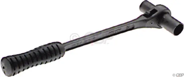Hozan Ratcheting Crank Bolt Wrench 1