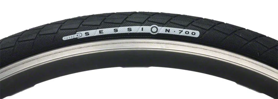 Fyxation Session 700 Tire 4