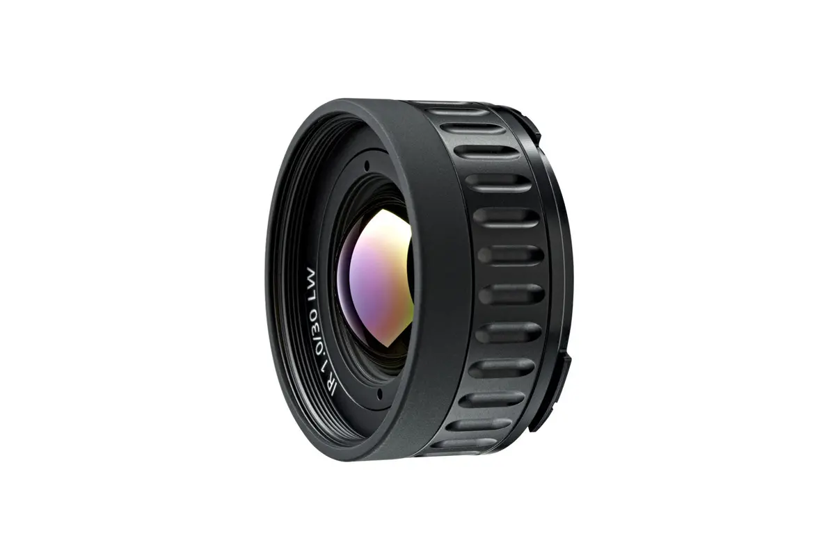 Fluke Flk-Xlens/Stan Standard 30 Mm Infrared Lens For Tix1000, Tix660, Tix640 & Tix620 (Item No. 4575003) 1