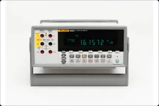 Fluke  8808A 5.5 Digit Precision Multimeter 1