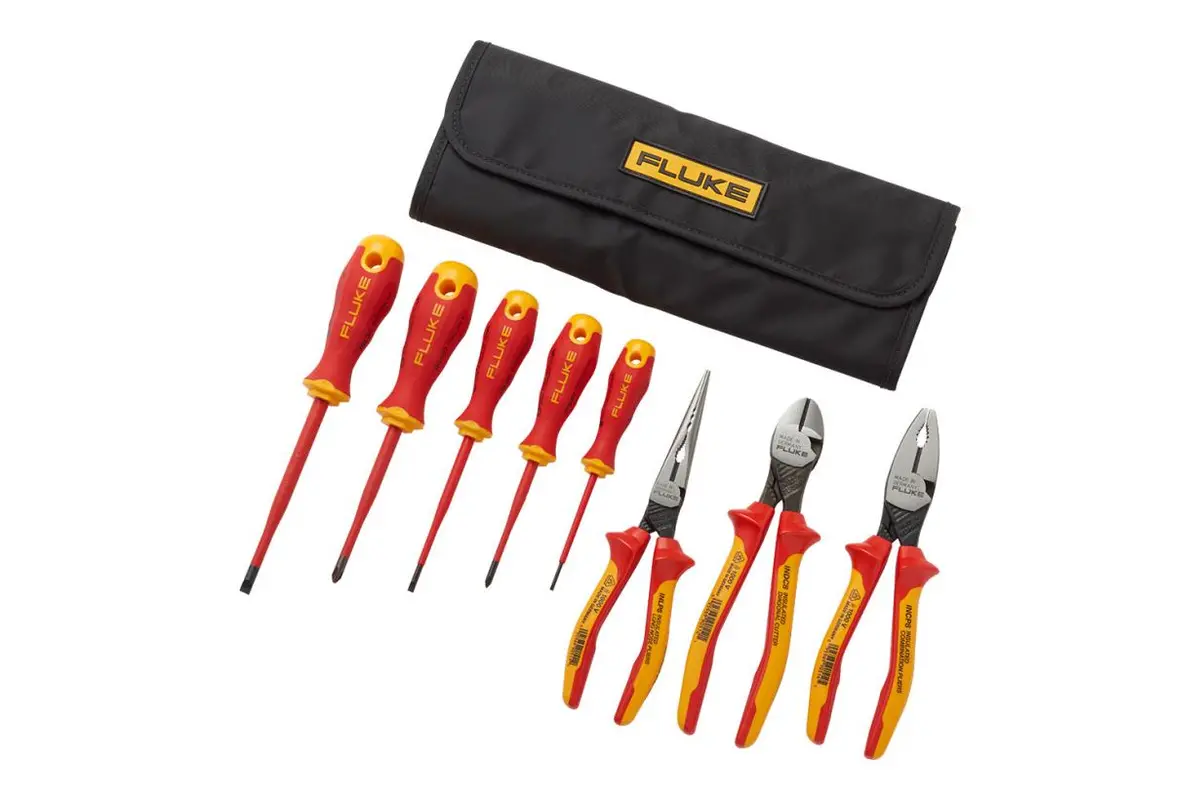 Fluke Ikst7 Insulated Hand Tools Starter Kit – 5 Screwdrivers + 3 Pliers, 1000V In Roll-Up Tool Pouch (Item No. 5067389) 1