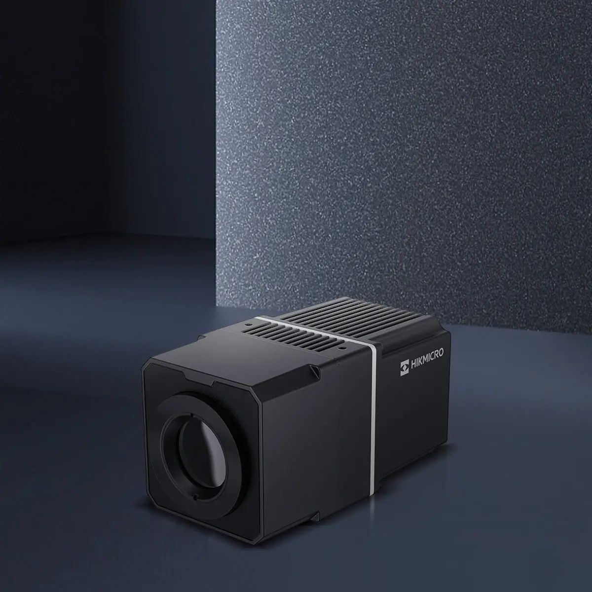 Hikmicro Hm-Td2ax7t 15Mm, 640X512 Res Auto-Focus Box Camera 2
