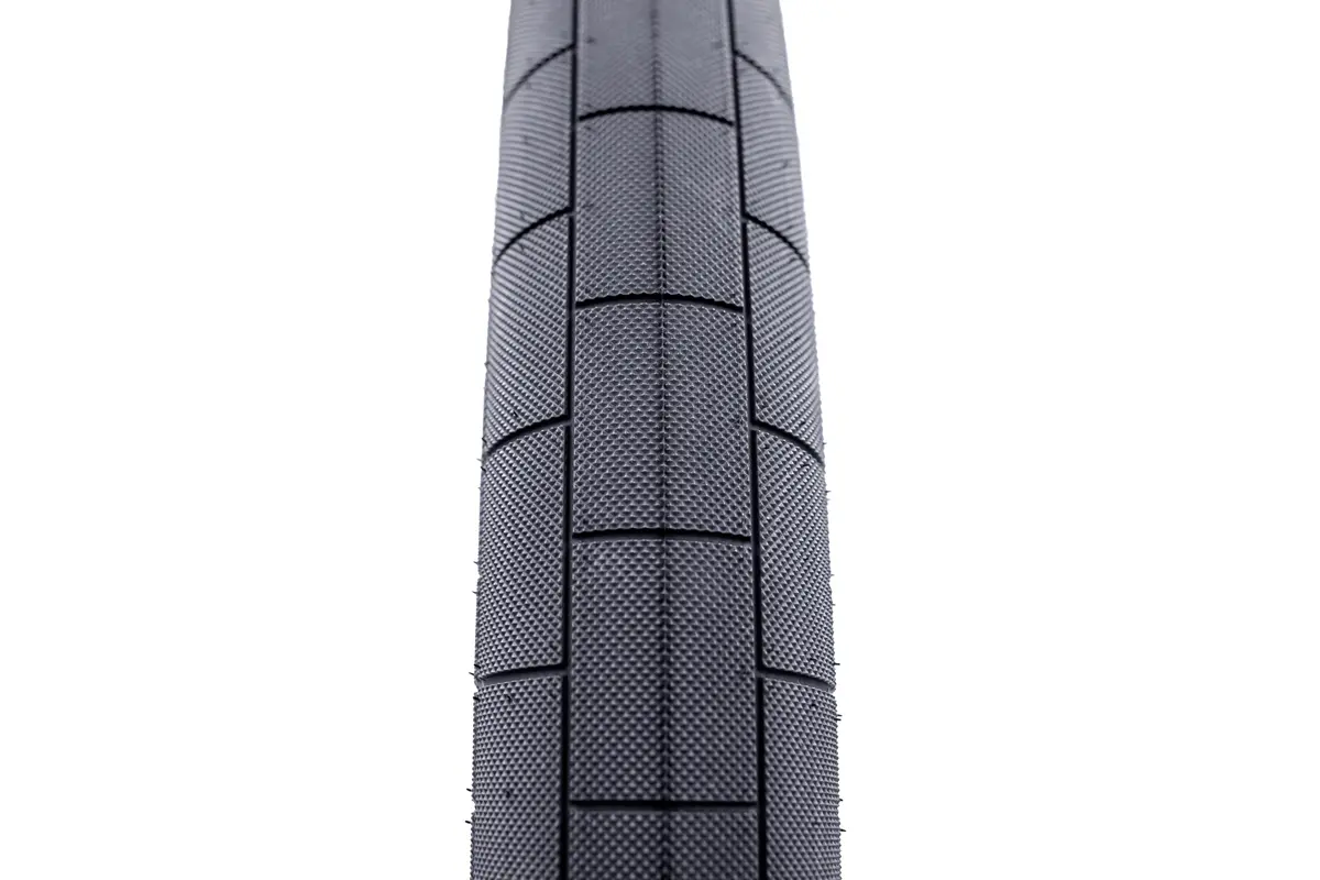 Momentum Ii Tire 26"/29" (2.40") 2