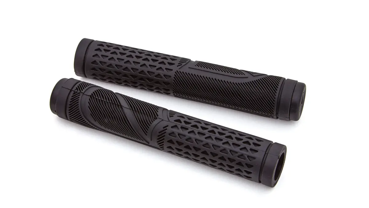 S&M Passero Grip 1
